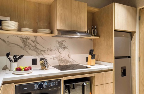 Roma Norte Wohnung | Caliza Roma | Deluxe Residence w/Balcony & SPA