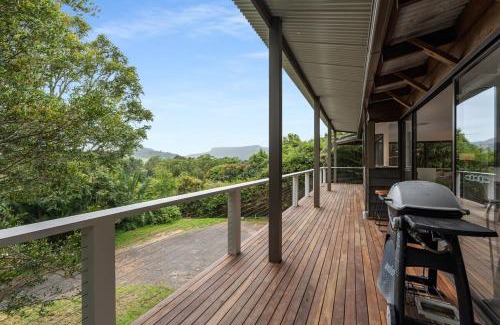 Kangaroo Valley Haus | Calla Vale - 3 Bed House Incredible Valley Views