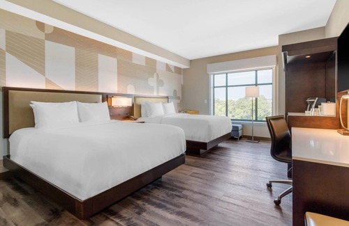 Berwyn Hotel | Cambria Hotel College Park