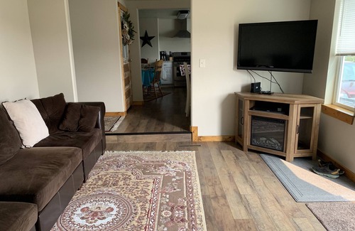 Bern Haus | Komplett umgebaute Hütte in der ruhigen Gemeinde Bern. Minuten nach Bear Lake