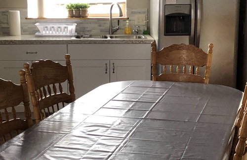 Bern Haus | Komplett umgebaute Hütte in der ruhigen Gemeinde Bern. Minuten nach Bear Lake