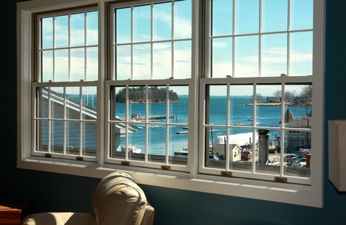 Camden Haus | Camden Harborfront Loft Das Hotel liegt an der Main Street in der Innenstadt von Camden