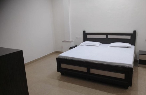 The Mall Road Haus | Camel view hotel