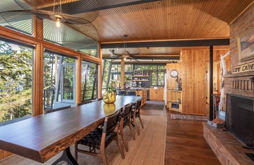 Woods Bay Haus | Camp Milson - Flathead Lake 10 BD Retreat w Private Lake Access, 8 acres