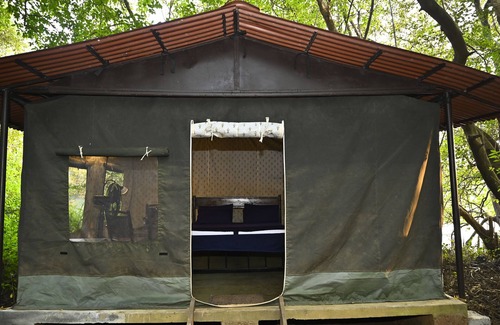 Karwar Hütte | Camp Riveredge Paradise