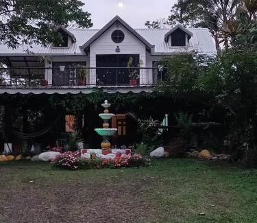 Guapiles Wohnung | Campamento y hospejade de montaña Morca