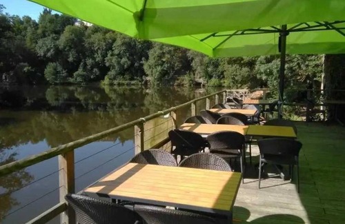 Argenton-Chateau Haus | Camping 3 étoiles - Piscine - ccbahi0