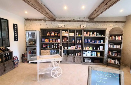 La Douze Haus | Camping Ushuaïa Villages Le Bois Coquet *** - Canvas Bungalow Bali - 2 bedrooms - 32m² (without bathrooms) 5 people