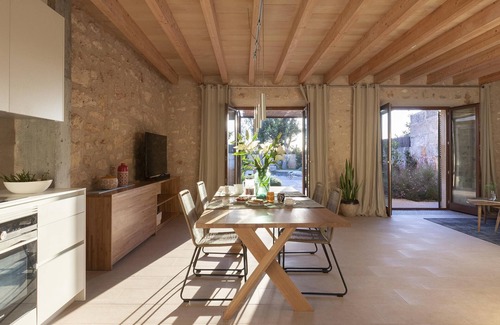 Consell Skihütte | Tolles Ferienhaus mit Pool 6 Personen | Design & Liebe zum Detail | Can Cunso 20