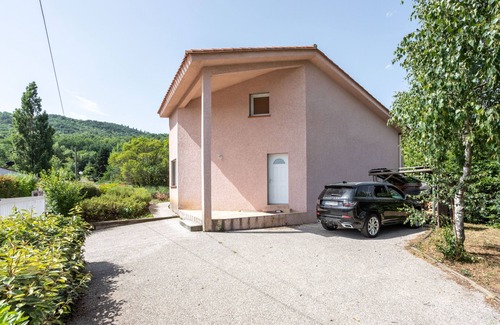 Serralongue Haus | Can Guillamou - Drei Schlafzimmer Haus, Schläft 6
