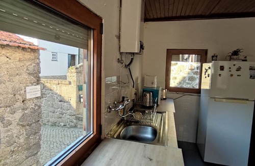 Valezim Hütte | Cantinho D'alice Confortável T3 em Pleno Parque Natural da Serra da Estrela