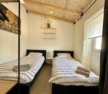 Alfarrobeira Haus | Cantinho da Verdade