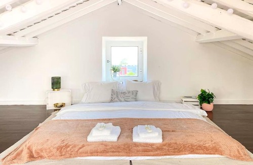 Capelas Villa | Capelas House Family