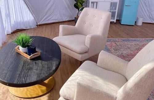 Torrey Haus | Capitol Reef Dome | Oak