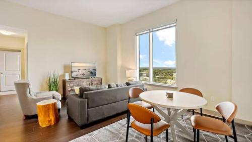 McLean Hotel | Capitol Suites - Tysons Corner