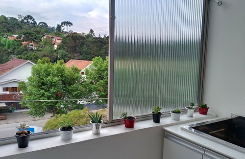 Vila Iara Wohnung | Capivari Charme und Komfort mit schöner Aussicht