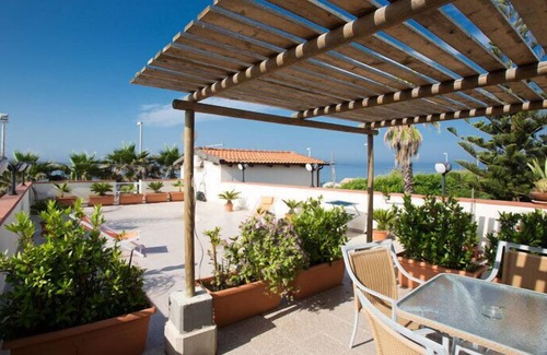 Santa Maria del Focallo Haus | Caposud Residence Beach Club