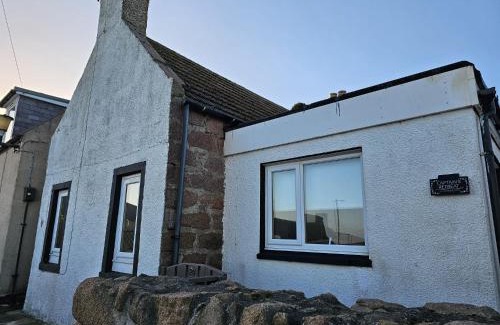 Peterhead Haus | Captain's Retreat, Peterhead