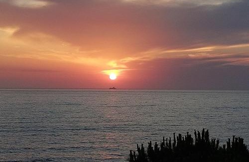 Armenistis Haus | Captain's View Guesthouse