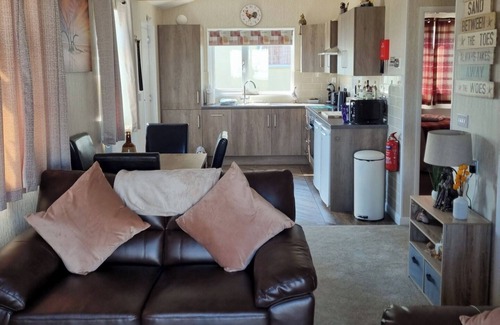 Bridlington Old Town Skihütte | Captivatingly Stunning 2-Bed Chalet in Bridlington