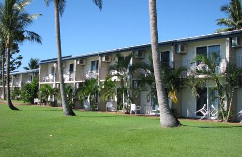 Cardwell Hotel | Cardwell Beachcomber Motel & Tourist Park