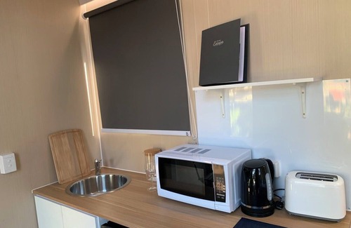 Cardwell Haus | Cardwell by the Sea by Tiny Away