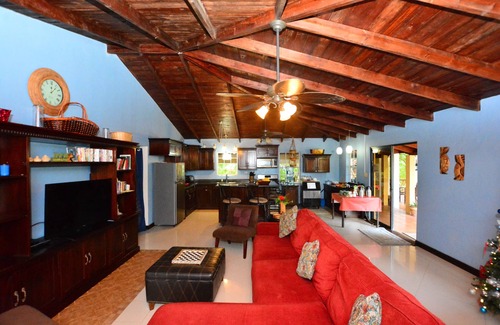 Sittee River Village Bed & Breakfast | Caribbean Shores B & B gemütlich und erschwinglich!