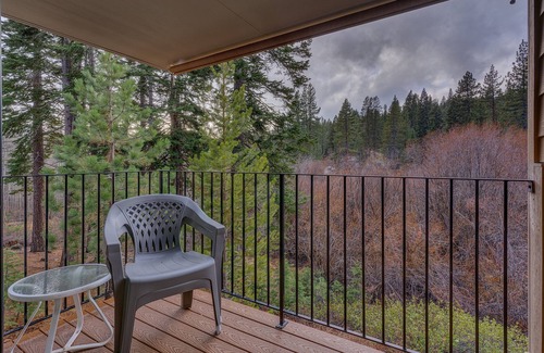 Carnelian Woods Eigentumswohnung | Carnelian Gem: 2 BR, 2 BA Condominium in Carnelian Bay, Sleeps 7