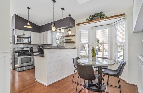 Carol Stream Haus | Carol Stream FHS Rental