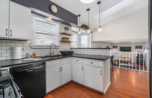 Carol Stream Haus | Carol Stream FHS Rental