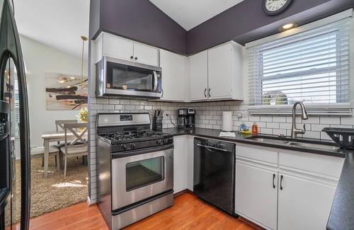 Carol Stream Haus | Carol Stream FHS Rental