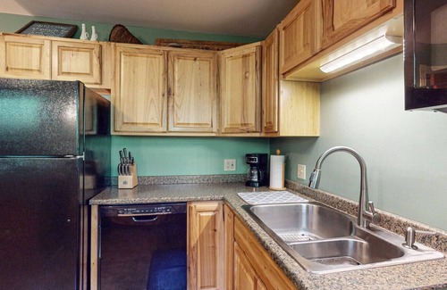 Hancock Point Haus | Carriage House - Crocker House Country Inn