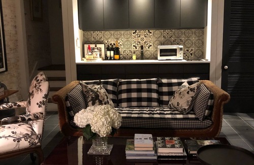 Lower Garden District Hütte | Exquisite Carriage House im Jahr 1859 historischen Lower Garden District Home