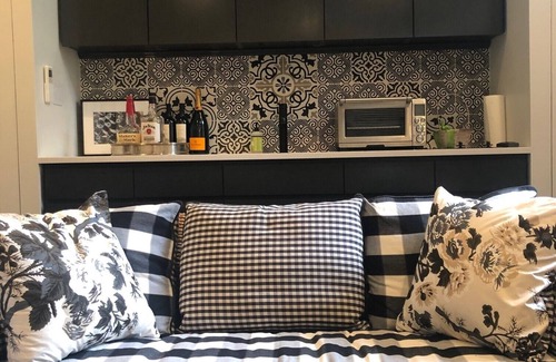 Lower Garden District Hütte | Exquisite Carriage House im Jahr 1859 historischen Lower Garden District Home