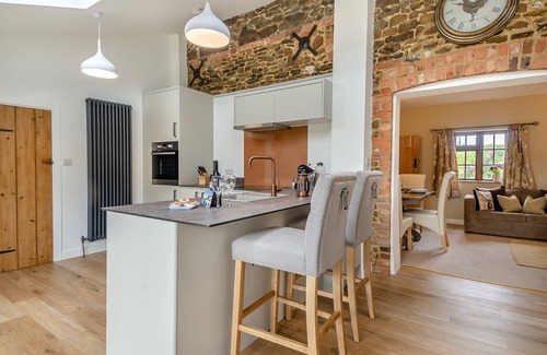 Grimston Haus | Carrstone Cottage - Zwei Schlafzimmer Haus, Schläft 4