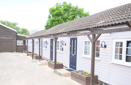 Markham Moor Hütte | Carver Apartment - a 1 bedroom apartment that sleeps 2 to 4 guests