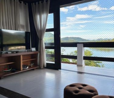 Itanema Haus | Casa 03 quartos com vista incrivel - Itanema Angra dos Reis