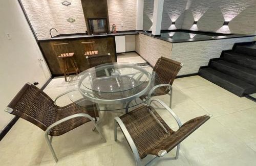 Pero Haus | Casa -3Quartos com Piscina-Peró