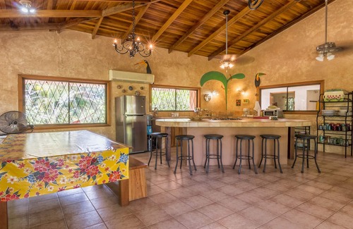 Esterillos Haus | Casa Abuela - Spectacular Rainforest Views