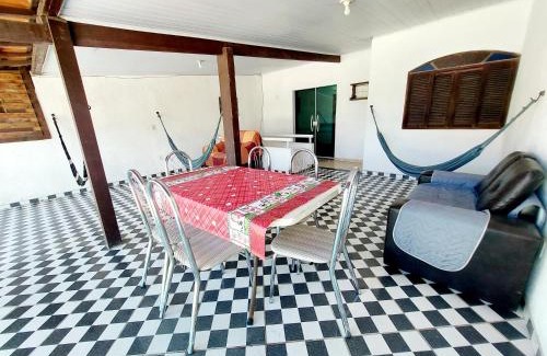 Jardim Nautilus Haus | Casa Aconchegante com Varanda e 2 Quartos