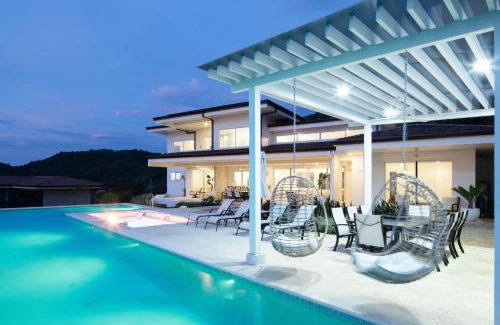 Brasilito Haus | CASA AYLA A - stunning 5BR Ocean view house & infinity pool in Flamingo