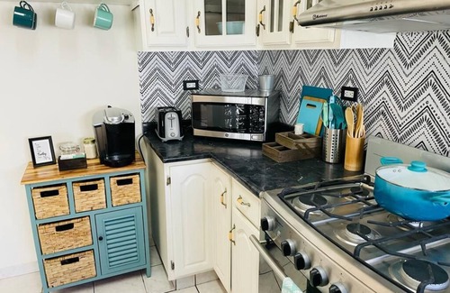 La Paz Haus | CASA BELUGA, Private home in the HEART of Downtown La Paz