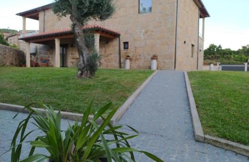 Cossourado Haus | Casa Borlido