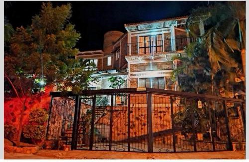 Tequila Haus | Casa CABAÑA CHULA VISTA a 5 minutos del centro