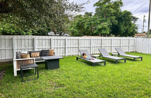 Lake Ida Shores Haus | Casa Calma 2 min to Famous Atlantic Ave, Pool coming Sept 2025