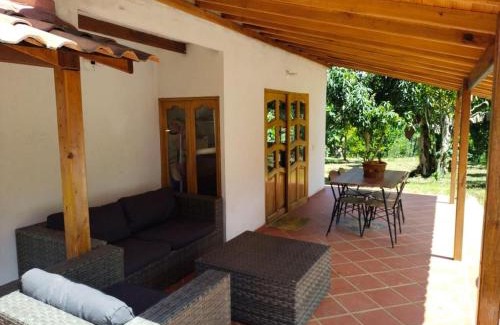 Guadalupe Haus | Casa Campestre Villa Luz