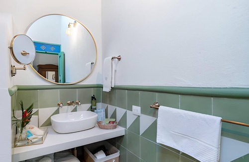 Quebrada Guadalejo Hotel | Casa Cedrela Hotel Boutique - Cauca Viejo - Mayores de 14 años