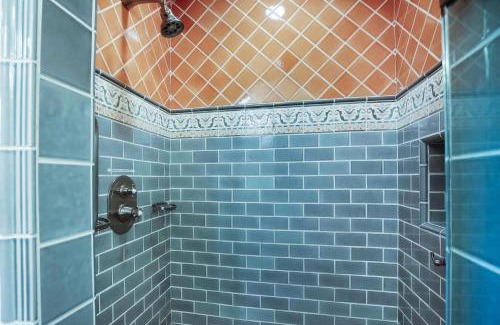 The Funk Zone Villa | Casa Cielo