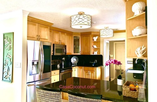 East Fort Lauderdale Haus | CASA COCONUT *** Gehen Sie zu BEACH & Lauderdale-By-The-Sea! Resort Style Startseite!