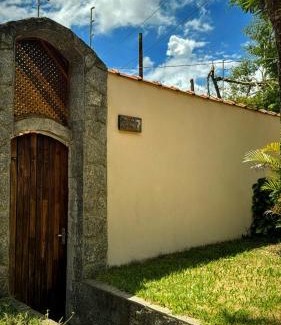 Sao Lourenco Haus | Casa Colonial com lareira
